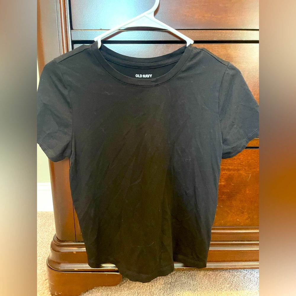 Old Navy Classic Black Tee